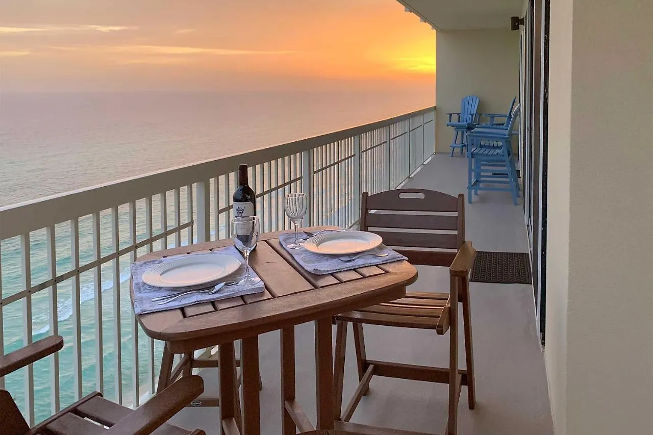 Waterfront Pcb Condo With Balcony And Beach Gear! Panama City Beach Apartment
